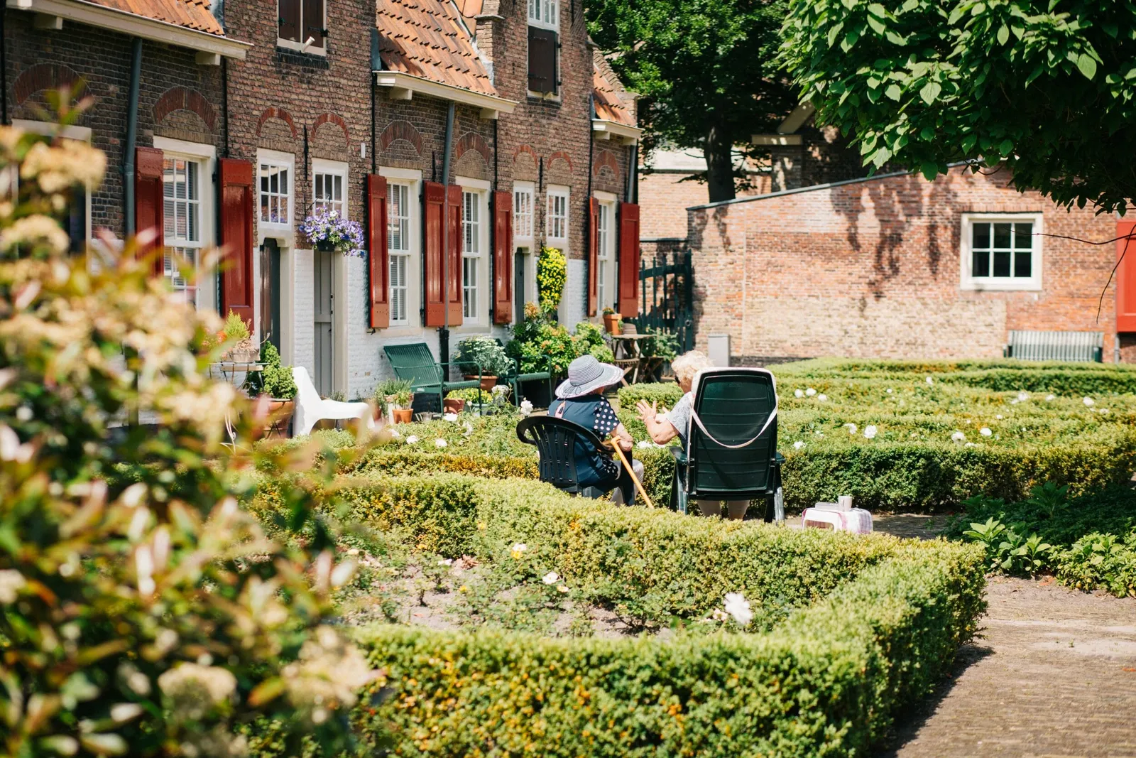 The Ultimate Guide to Digital Advertising for Senior Living Communities